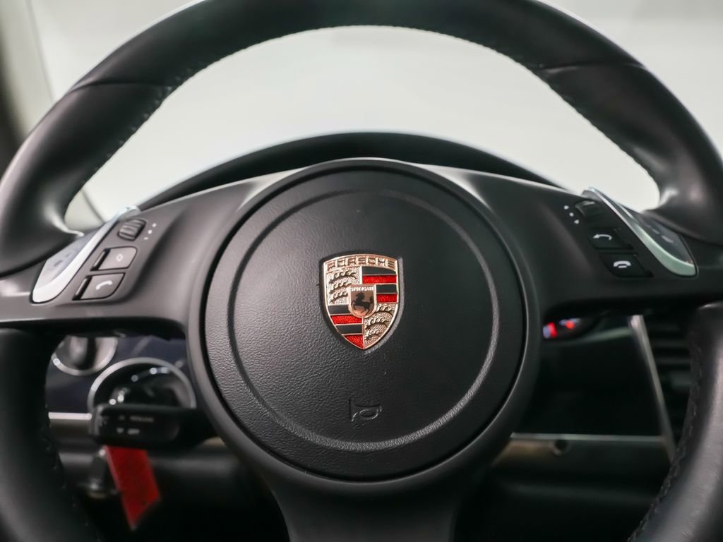 Used 2012 Porsche Panamera 4 image 14