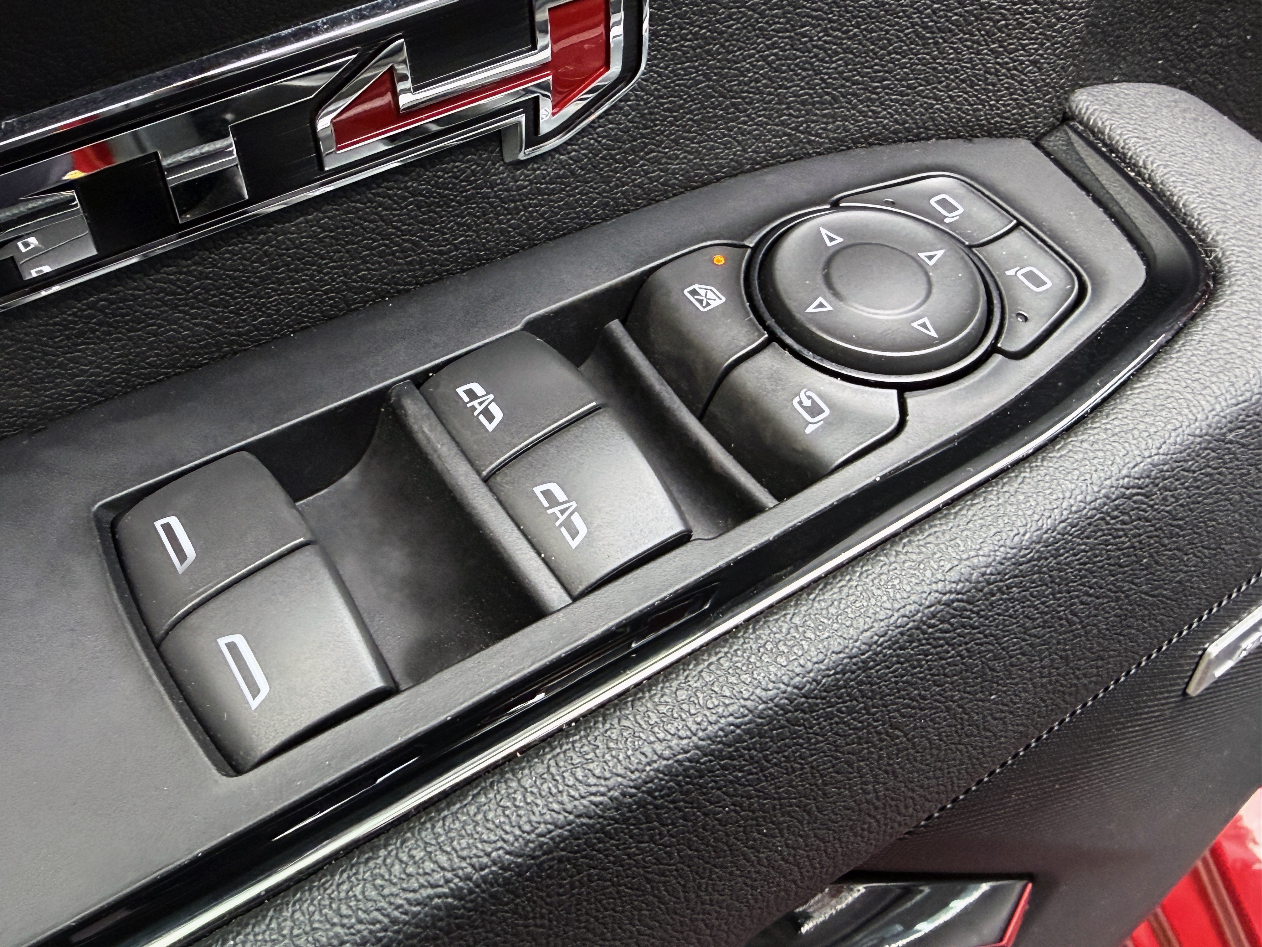 Used 2025 GMC Sierra 1500 AT4 AWD/4WD image 6