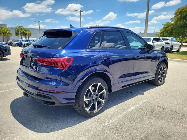 Certified 2025 Audi Q3 2.0T Premium Plus w/ Premium Plus Package AWD/4WD image 7