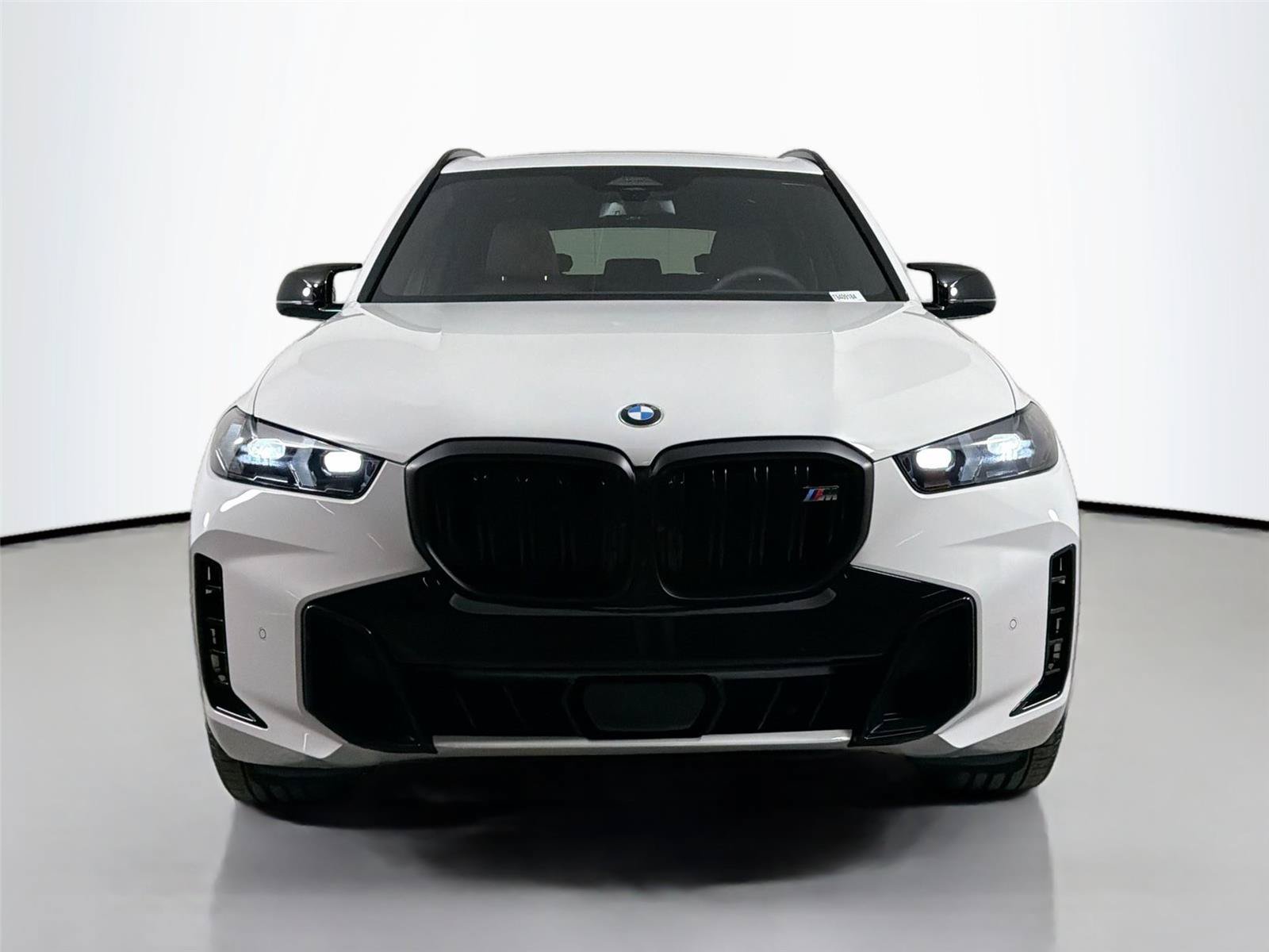 New 2026 BMW X5 M60i w/ Climate Comfort Package AWD/4WD image 3