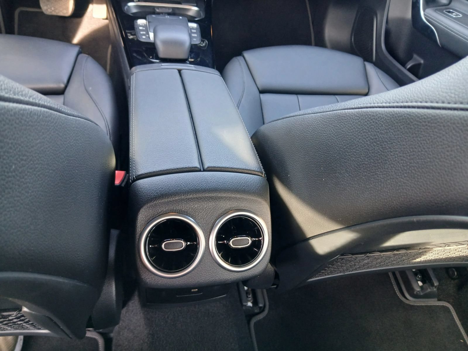 Used 2021 Mercedes-Benz A 220 image 27