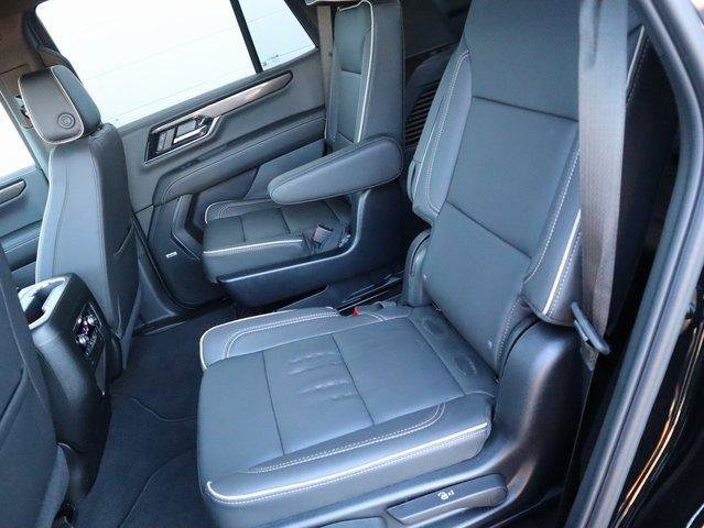 New 2025 GMC Yukon Elevation image 16