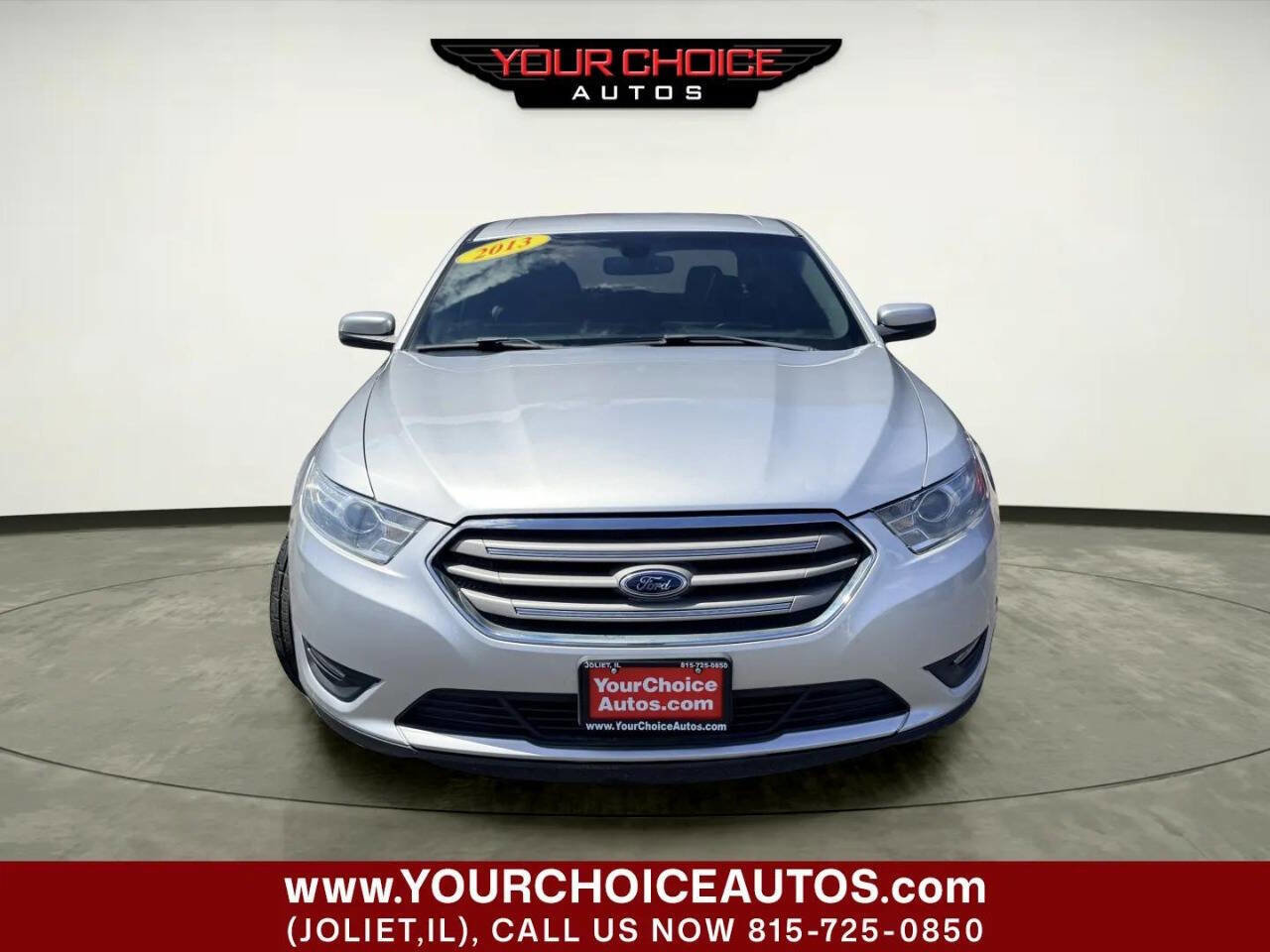 Used 2013 Ford Taurus SEL FWD image 11