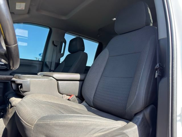 Used 2020 Chevrolet Silverado 2500 LT w/ Convenience Package AWD/4WD image 11