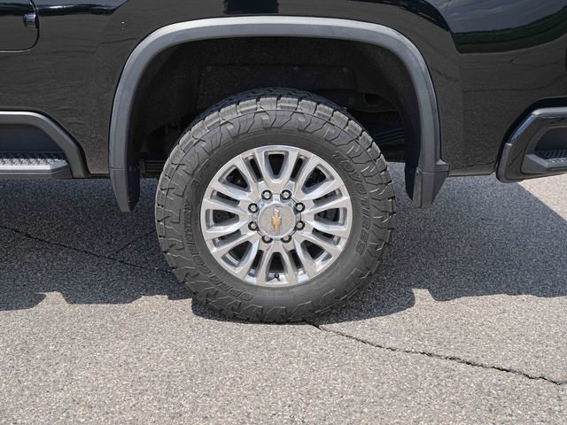 Used 2022 Chevrolet Silverado 2500 High Country w/ Z71 Off-Road Package AWD/4WD image 13