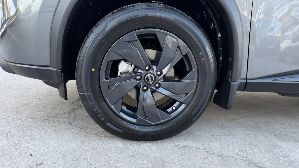 New 2026 Nissan Rogue SV image 11