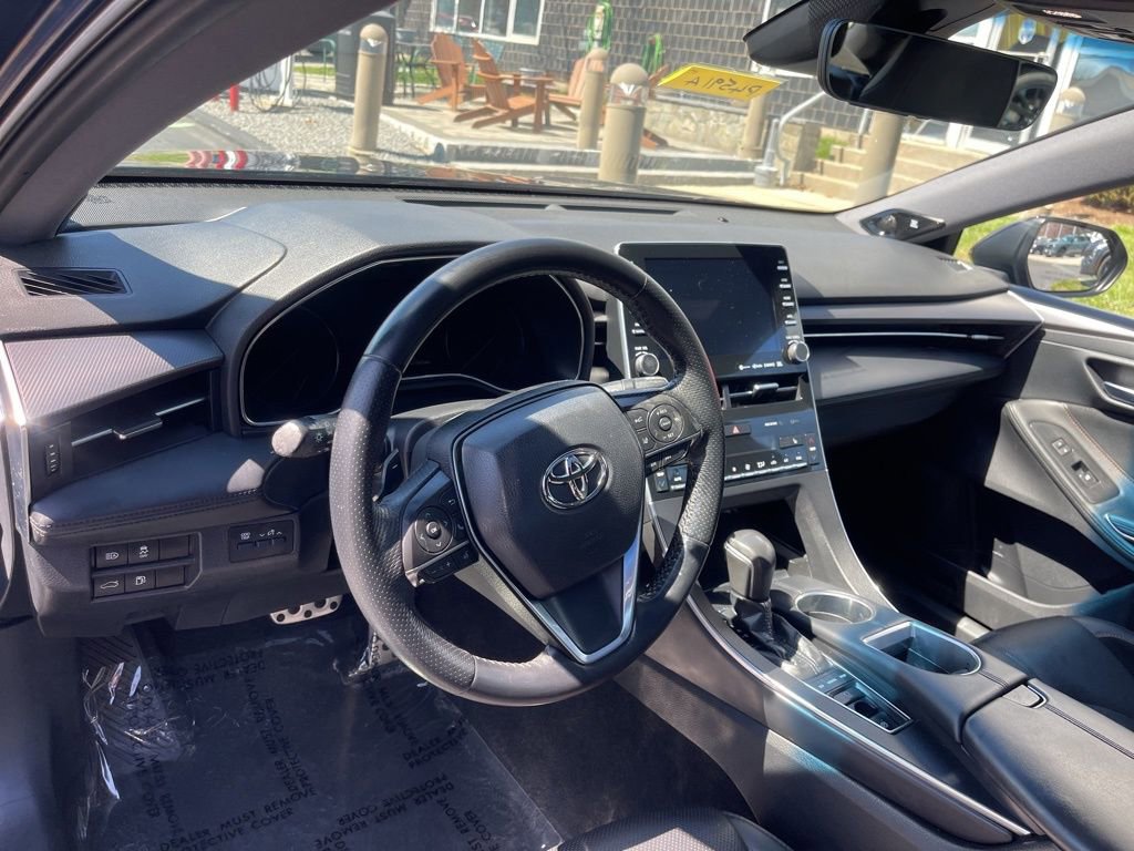 Used 2019 Toyota Avalon XSE w/ All Weather Liner Package image 9