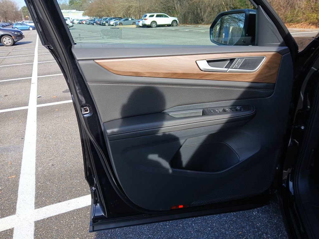 New 2026 Volkswagen Atlas SE image 10