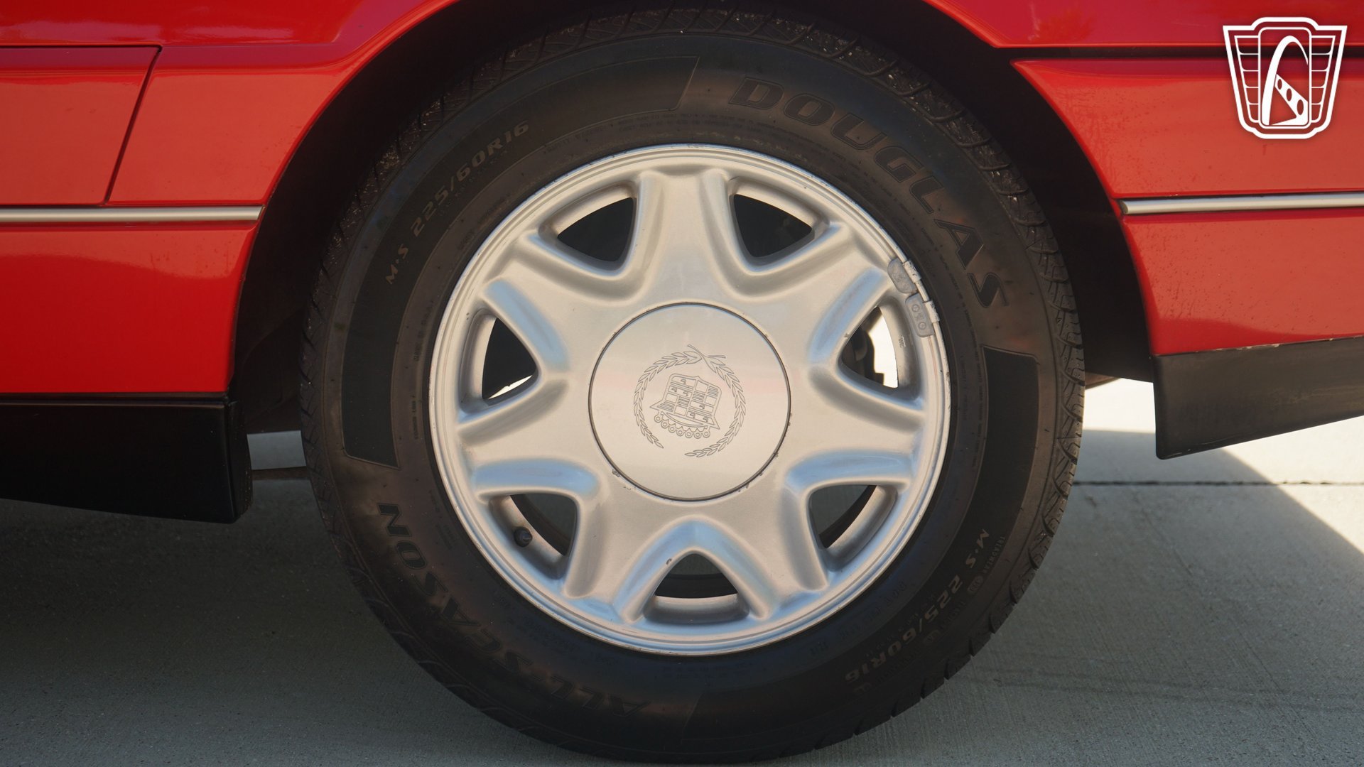 Used 1991 Cadillac Allante FWD image 38