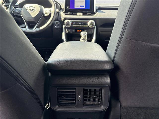 Used 2025 Toyota RAV4 SE w/ Convenience Package AWD/4WD image 22