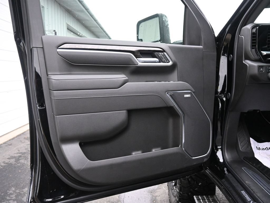 New 2026 Chevrolet Silverado 2500 LTZ w/ Trail Boss Package AWD/4WD image 19
