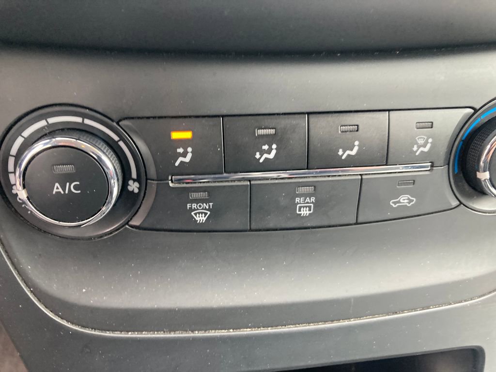 Used 2017 Nissan Sentra S FWD image 26