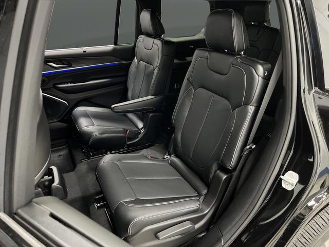 New 2025 Jeep Grand Cherokee L Overland w/ Advanced Protech Group III image 31