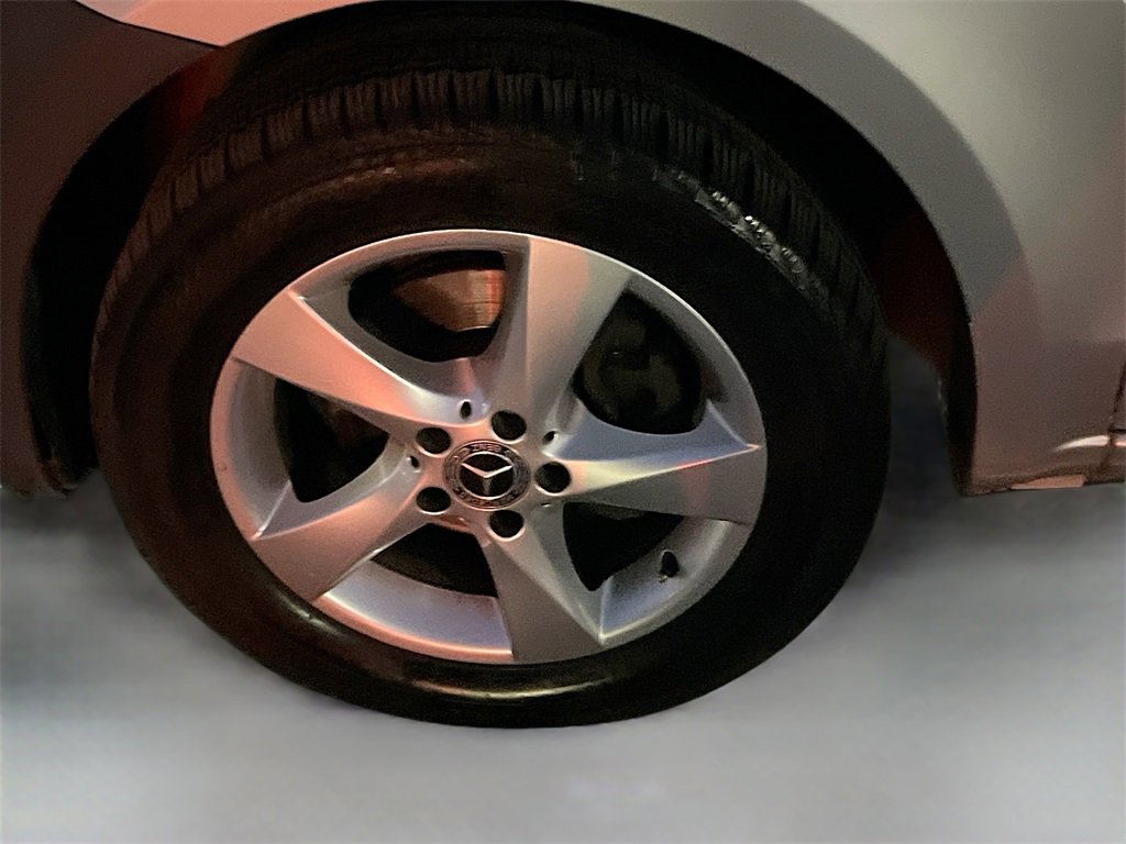 Used 2023 Mercedes-Benz Metris image 3