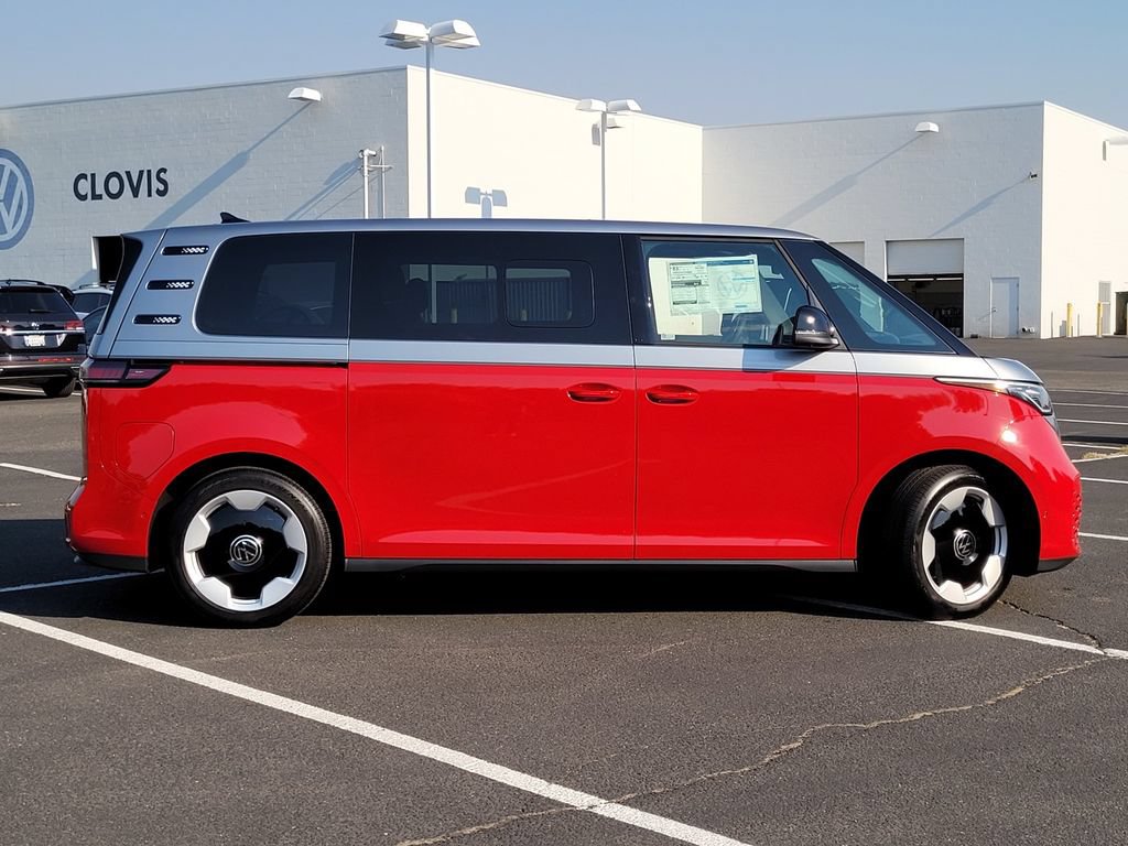 New 2025 Volkswagen ID. Buzz Pro S Plus RWD image 4