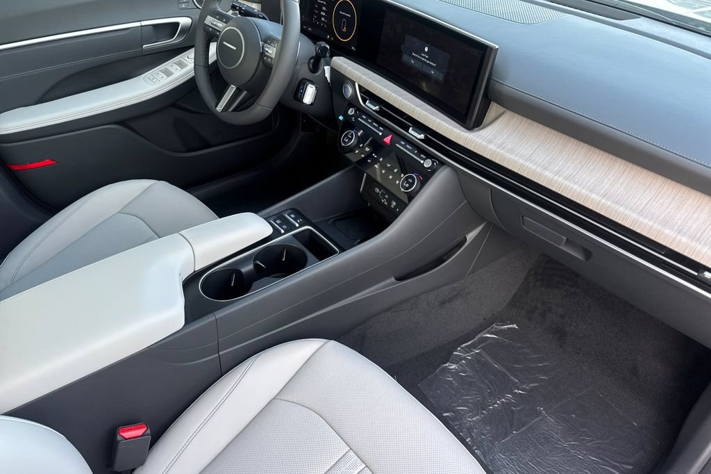 New 2026 Hyundai Sonata Limited FWD image 15