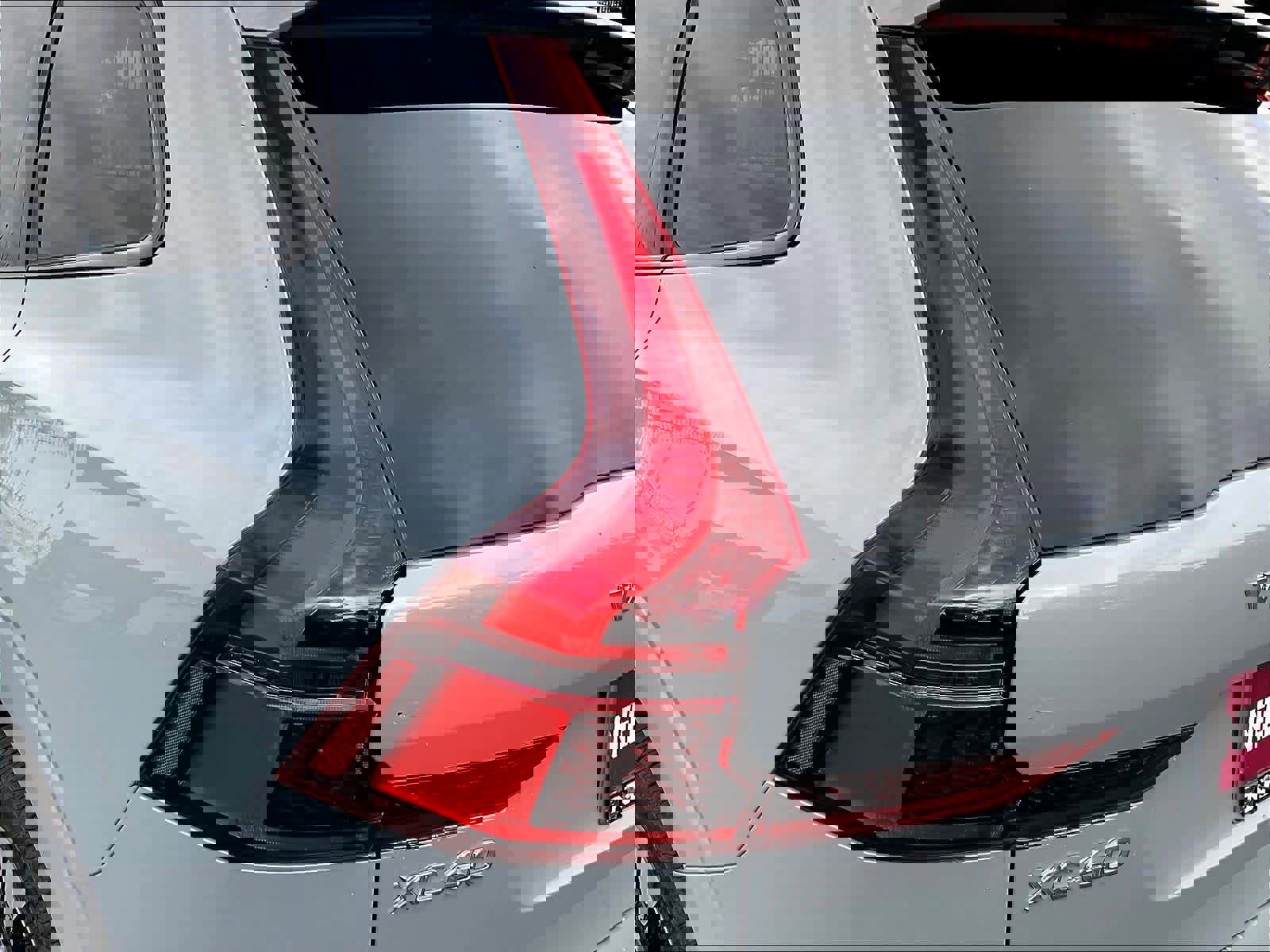 New 2026 Volvo XC60 T8 Plus w/ Climate Package image 25