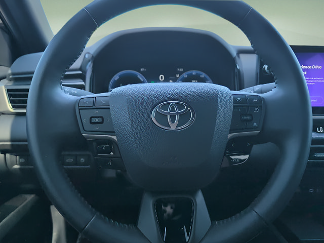 Used 2025 Toyota Camry XSE FWD image 10