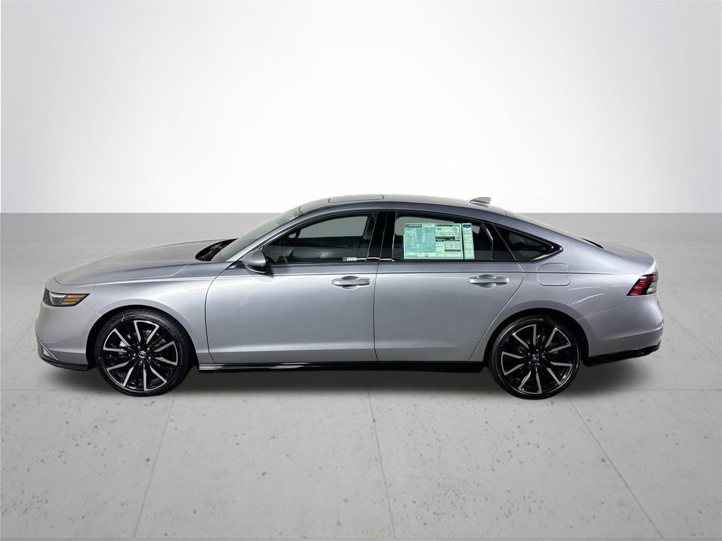 New 2026 Honda Accord Touring image 9