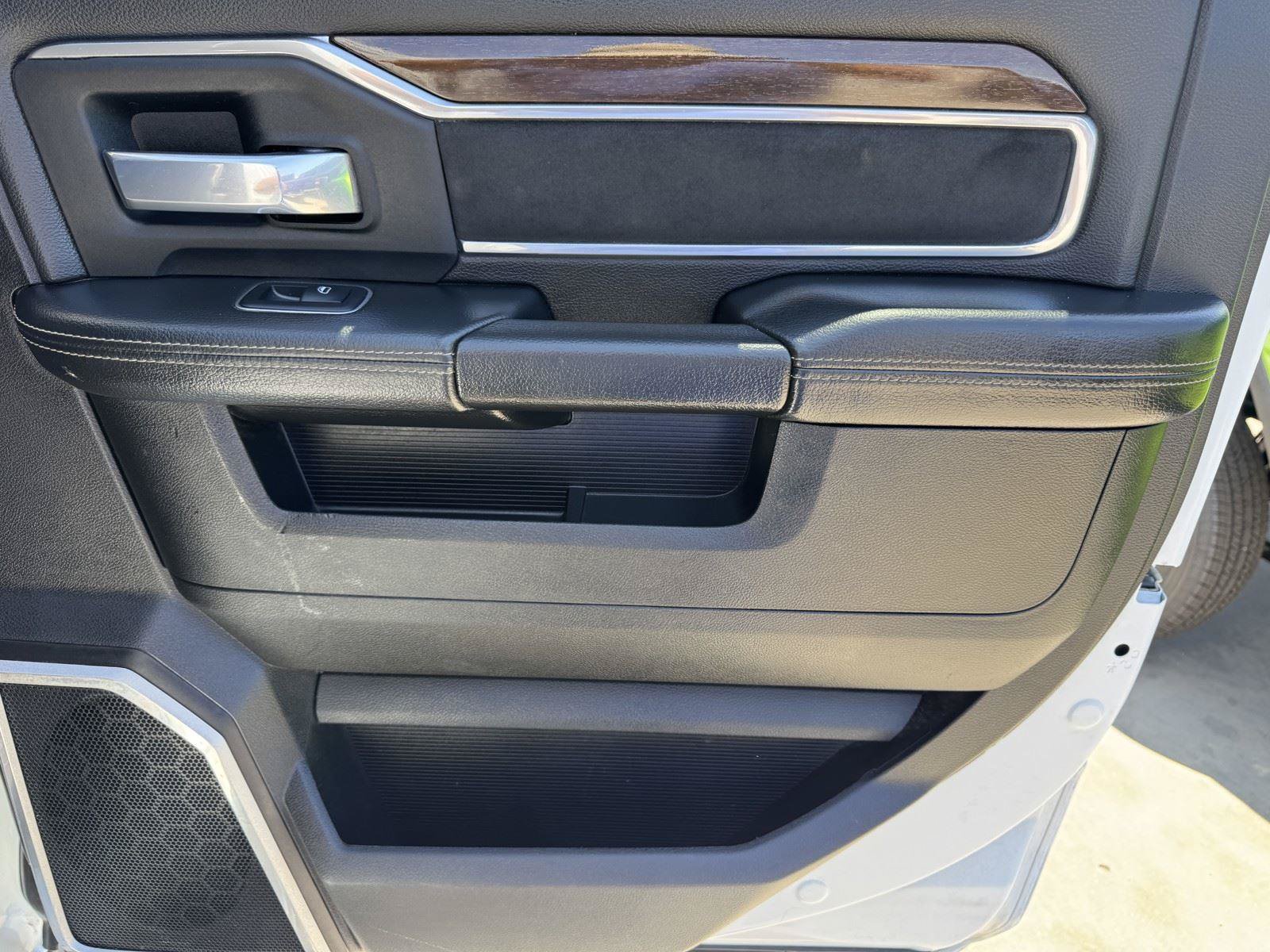 Certified 2024 RAM 2500 Laramie AWD/4WD image 11