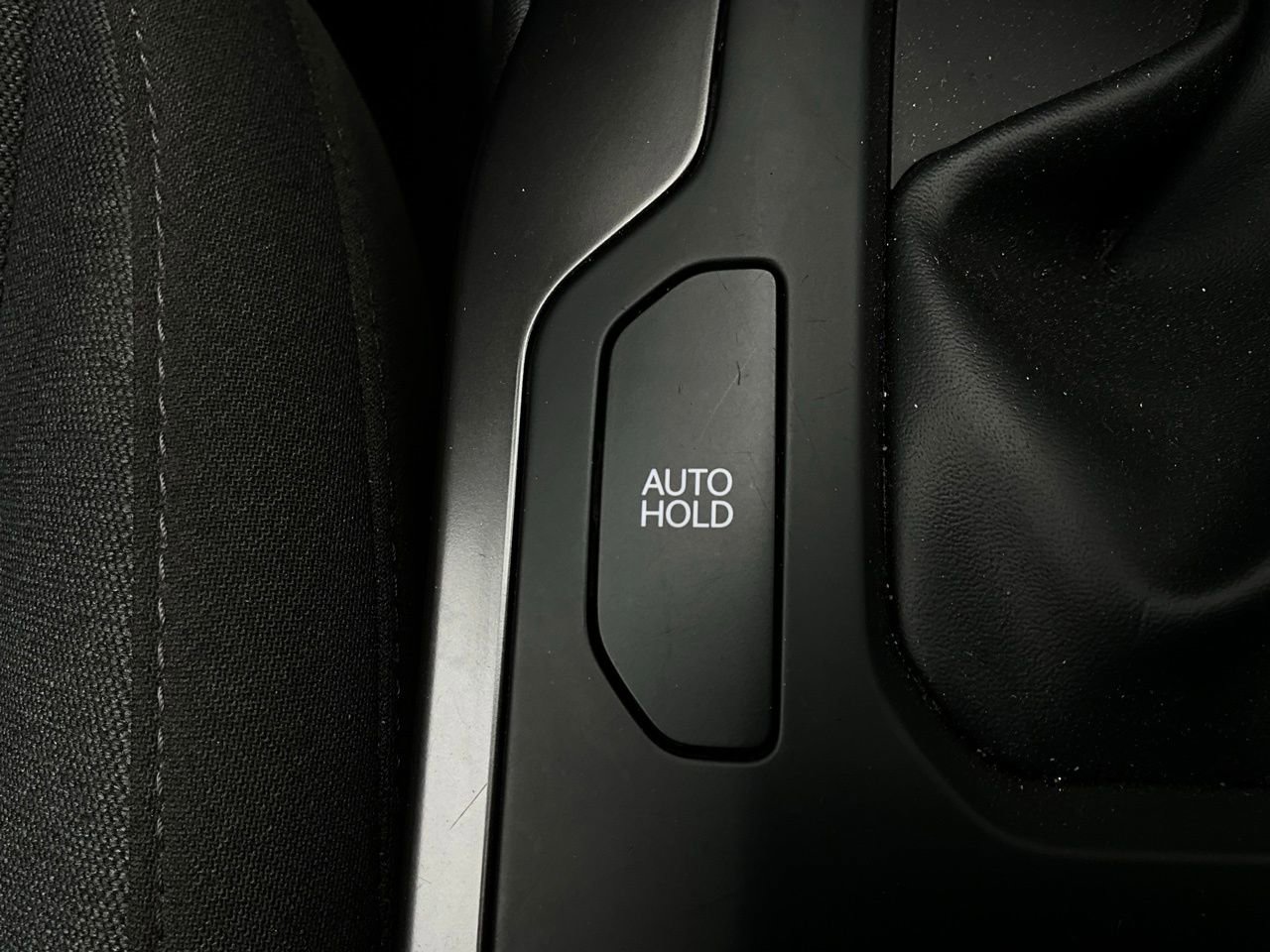 Used 2025 Kia K4 LXS image 23