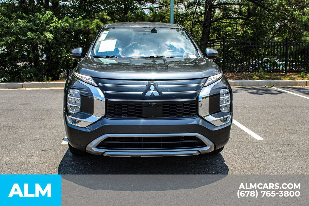 Used 2025 Mitsubishi Outlander SE FWD image 9