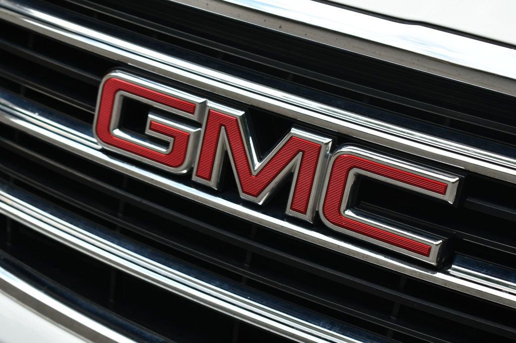 Used 2019 GMC Terrain SLT image 14