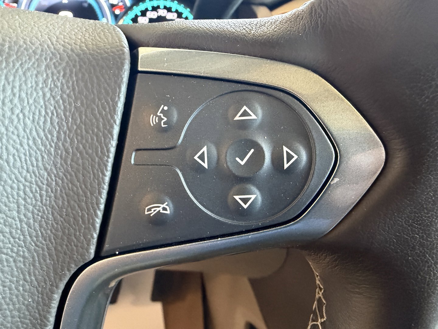 Used 2020 Chevrolet Tahoe Premier RWD image 16