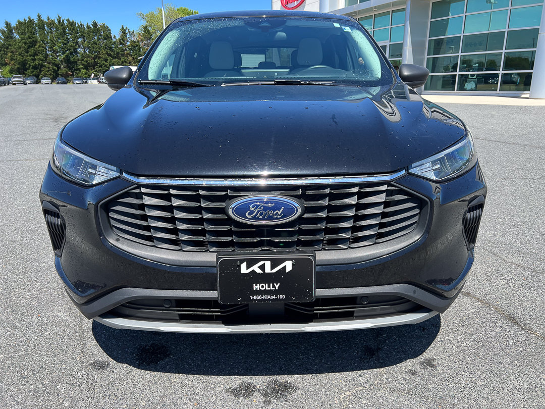 Used 2023 Ford Escape Active w/ Tech Pack #1 AWD/4WD image 13