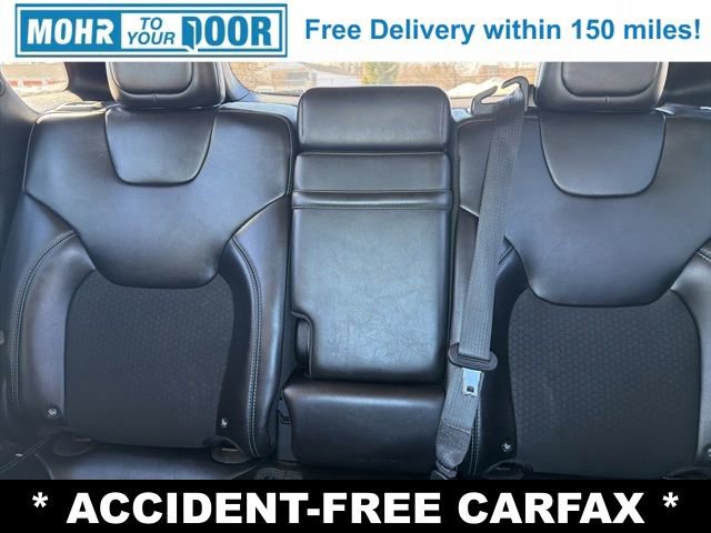 Used 2019 Jeep Cherokee Latitude Plus w/ Comfort/Convenience Group image 29