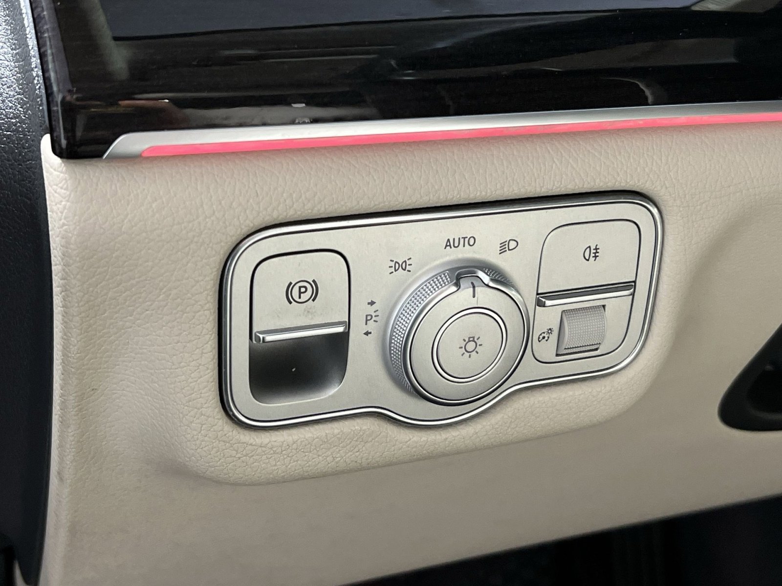 Used 2020 Mercedes-Benz GLE 350 4MATIC image 31