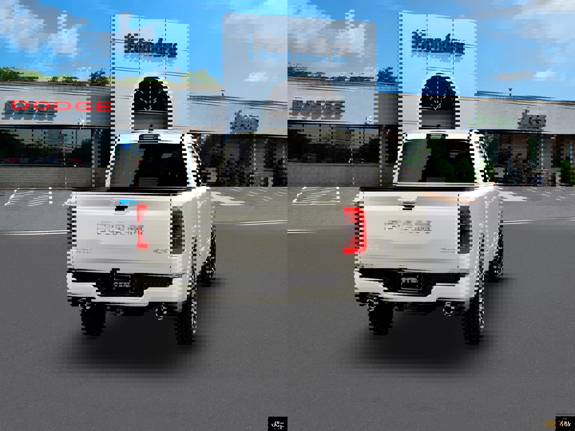 New 2026 RAM 1500 Limited w/ Body Color Bumper Group image 14