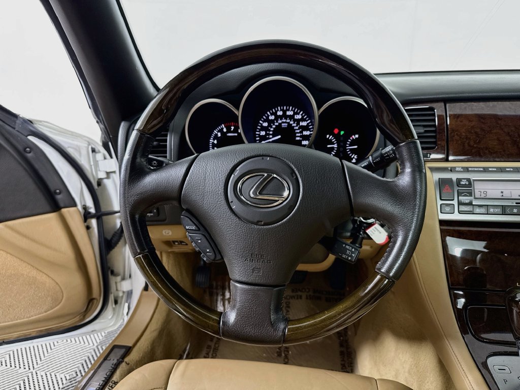 Used 2006 Lexus SC 430 Convertible w/ Preferred Accessory Pkg RWD image 11