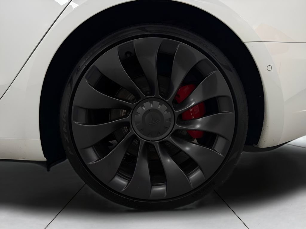Used 2021 Tesla Model 3 Performance image 27
