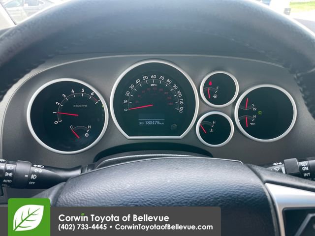 Used 2017 Toyota Sequoia Limited w/ Safety & Convenience Package image 9