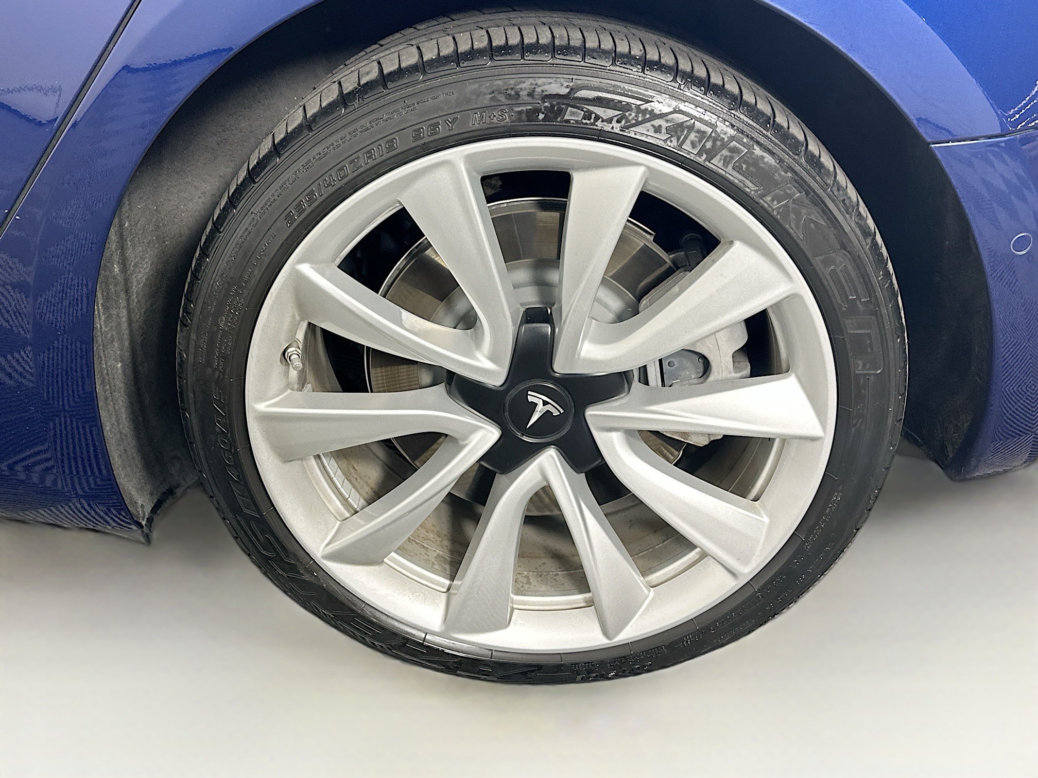 Used 2019 Tesla Model 3 Long Range AWD/4WD image 11