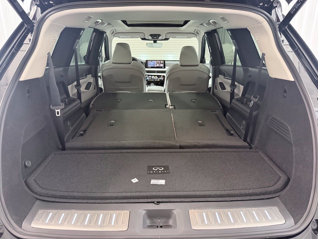 New 2027 INFINITI QX60 Luxe w/ Cargo Package FWD image 42