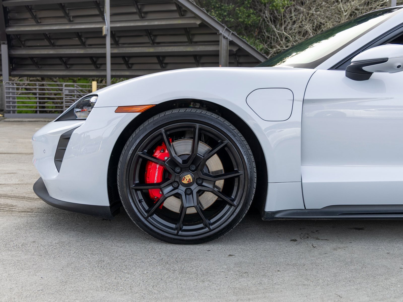 Certified 2023 Porsche Taycan GTS image 15