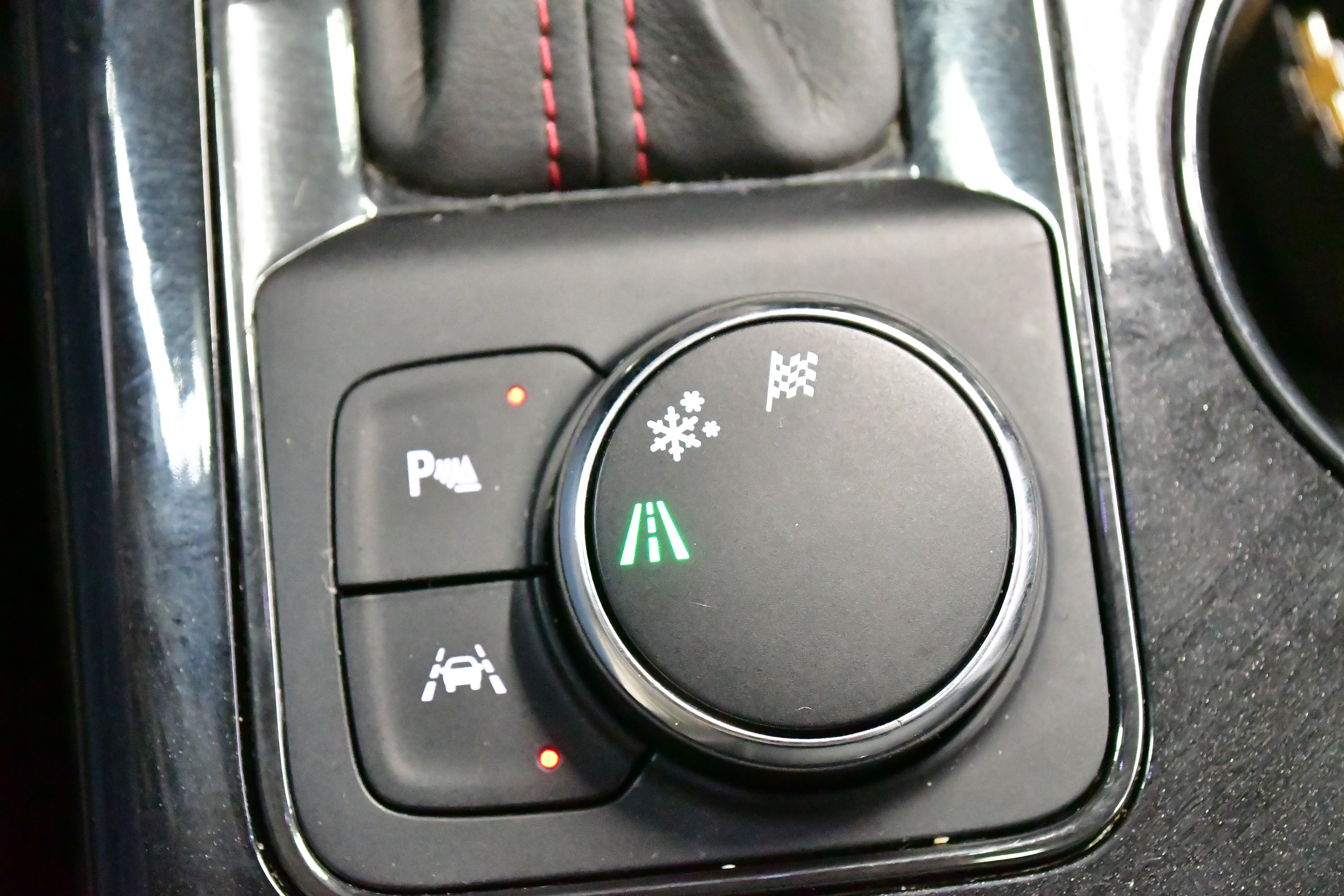 Used 2021 Chevrolet Blazer RS w/ LPO, Floor Liner Package image 50