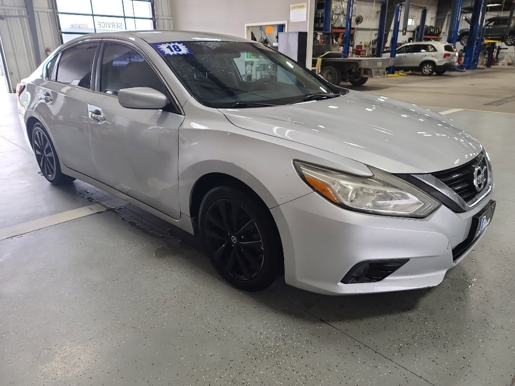 Used 2018 Nissan Altima 2.5 SV FWD image 4