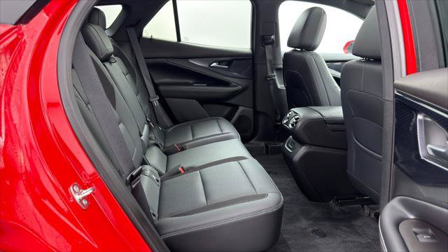 Used 2024 Chevrolet Blazer EV LT AWD/4WD image 19