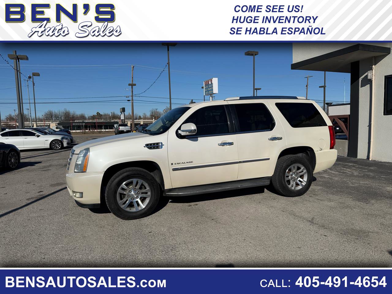 Used 2007 Cadillac Escalade AWD w/ Information Package image 1