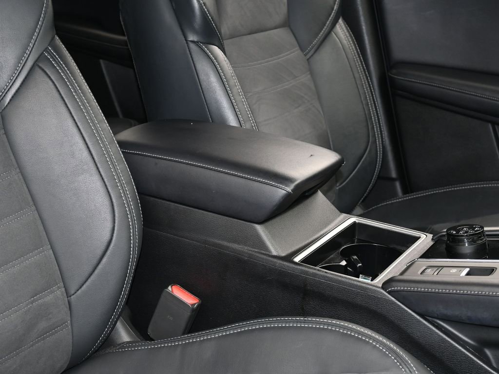 Used 2023 Mitsubishi Outlander SE image 49