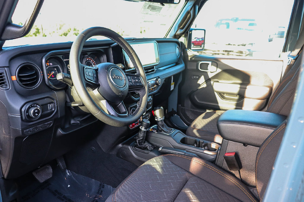 New 2026 Jeep Gladiator Mojave AWD/4WD image 23