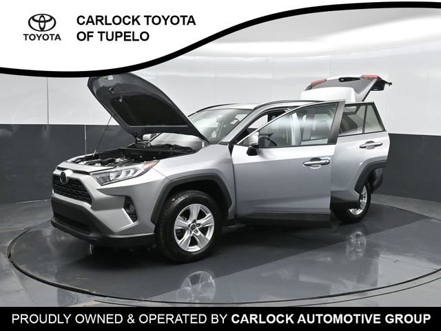 Used 2021 Toyota RAV4 XLE w/ Convenience Package FWD image 51