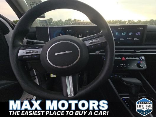 Used 2025 Hyundai Tucson SEL FWD image 14