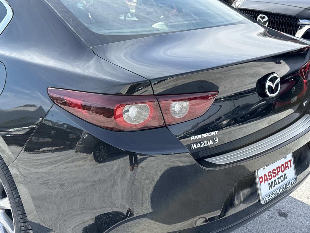 Used 2025 MAZDA MAZDA3 s image 10