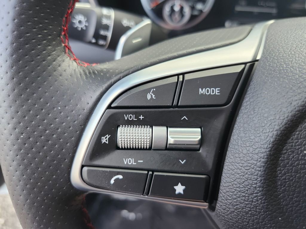 Used 2023 Genesis G70 3.3T w/ Sport Prestige Package image 23