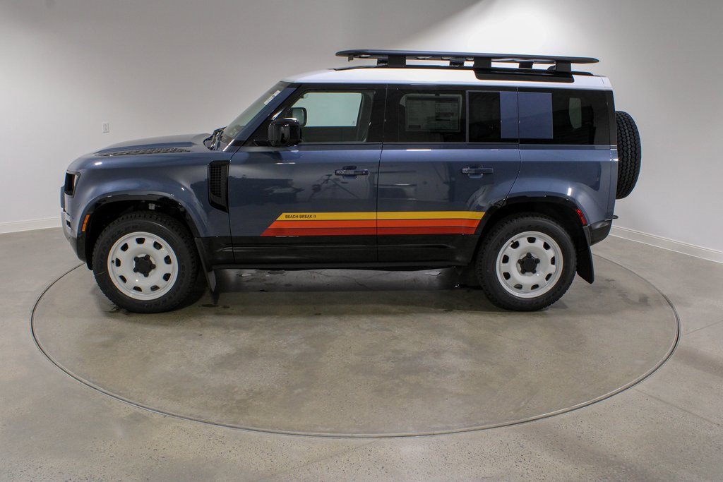 New 2025 Land Rover Defender 110 S image 2