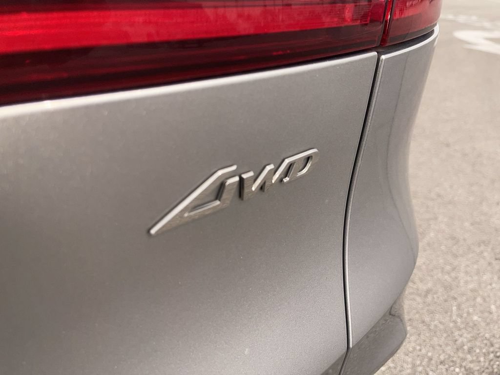 Used 2025 Genesis GV70 2.5T AWD/4WD image 14